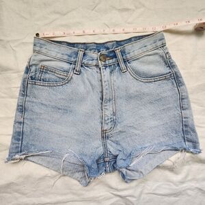 J Galt light wash cut off raw hem denim shorts size medium 100% cotton